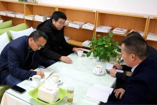 江西省于都县高中骨干教师来校跟岗学习