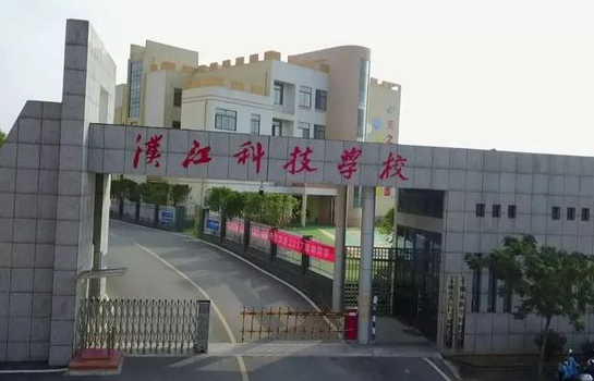 中专生工厂实习坠亡:不去没有毕业证 请假反遭“旷工开除”警告