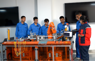 致敬品牌·献礼二十大 | 山东科技职院特色产业学院